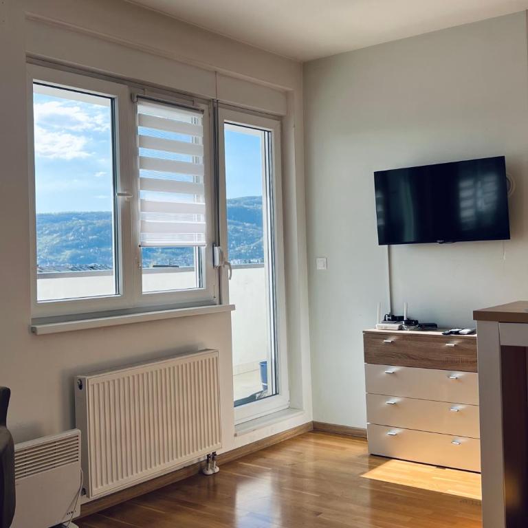 Top Floor UKC - Private Parking - Apartman sa 1 Spavaćom Sobom - 5