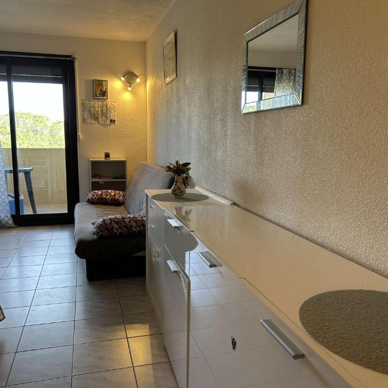 SP690-007 Appt 2 pièces - 4 couchages - SAINT PIERRE LA MER - One-Bedroom Apartment - 1