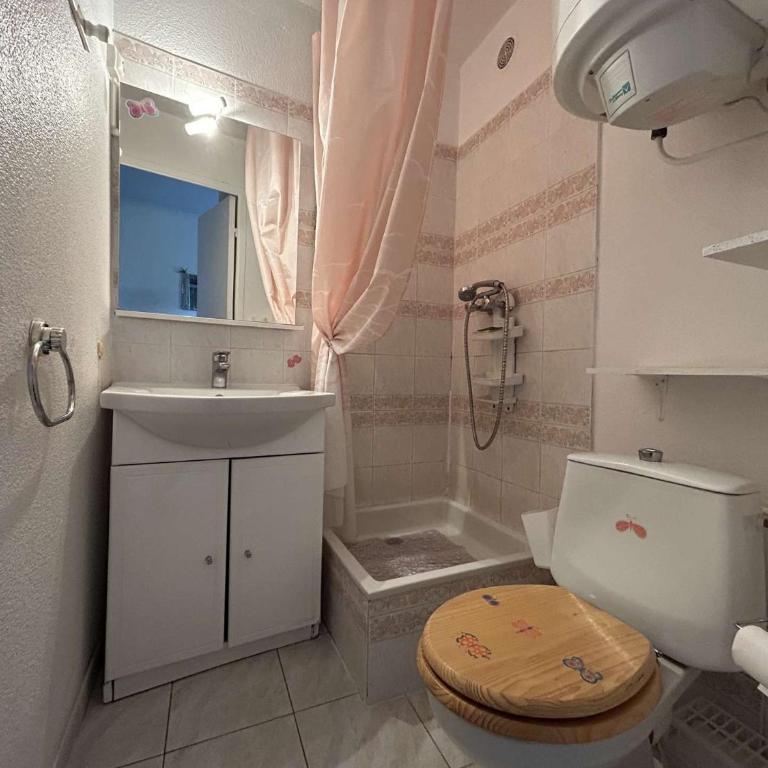 SP690-007 Appt 2 pièces - 4 couchages - SAINT PIERRE LA MER - One-Bedroom Apartment - 3