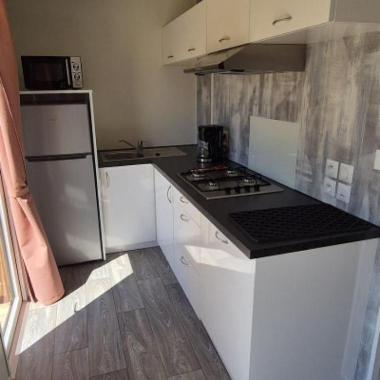 Camping Paradis Les Jonquilles - Premium Mobile Home with Air-Conditioning - 3 Bedrooms - 5