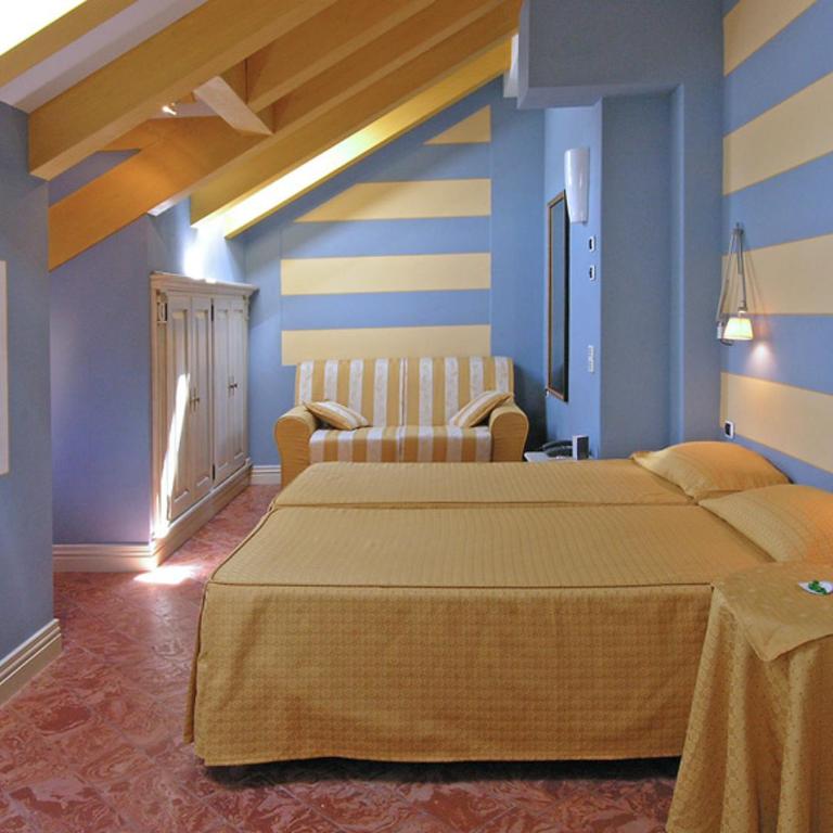 Hotel Cannobio - Camera Superior Doppia con Letti Singoli con Vista Lago - 5