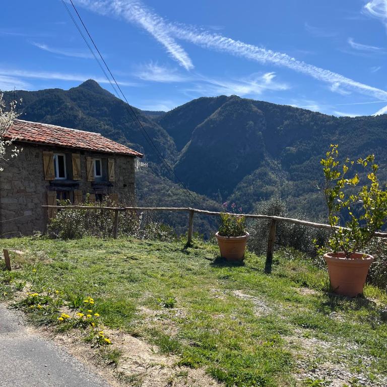 Maison Lantosque 4 personnes face montagne - Haus mit 1 Schlafzimmer - 1