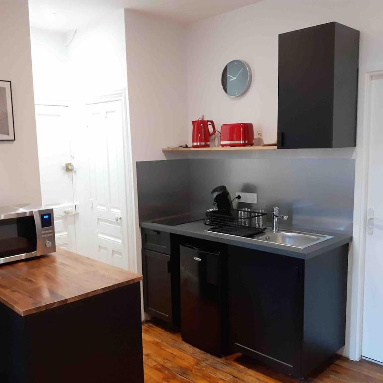 NEW Charmant deux chambres à Clermont-Ferrand - Apartamento de 2 dormitorios - 11
