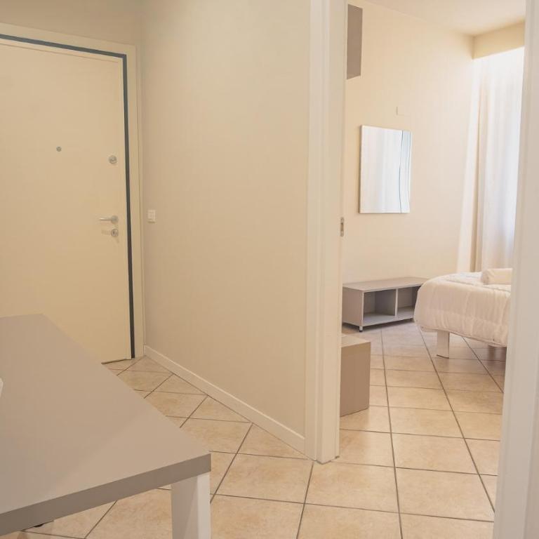 Sweet Lake Apartment - Italian Homing - Appartamento con 2 Camere da Letto - 9