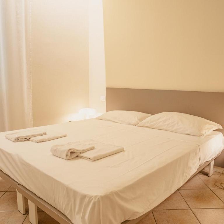 Sweet Lake Apartment - Italian Homing - Appartamento con 2 Camere da Letto - 2