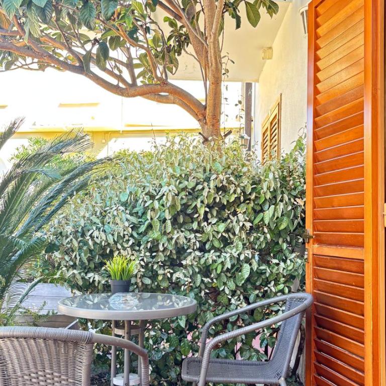 Hotel La Bastide - Chambre Double (Balcon ou Rez de Jardin) - 11