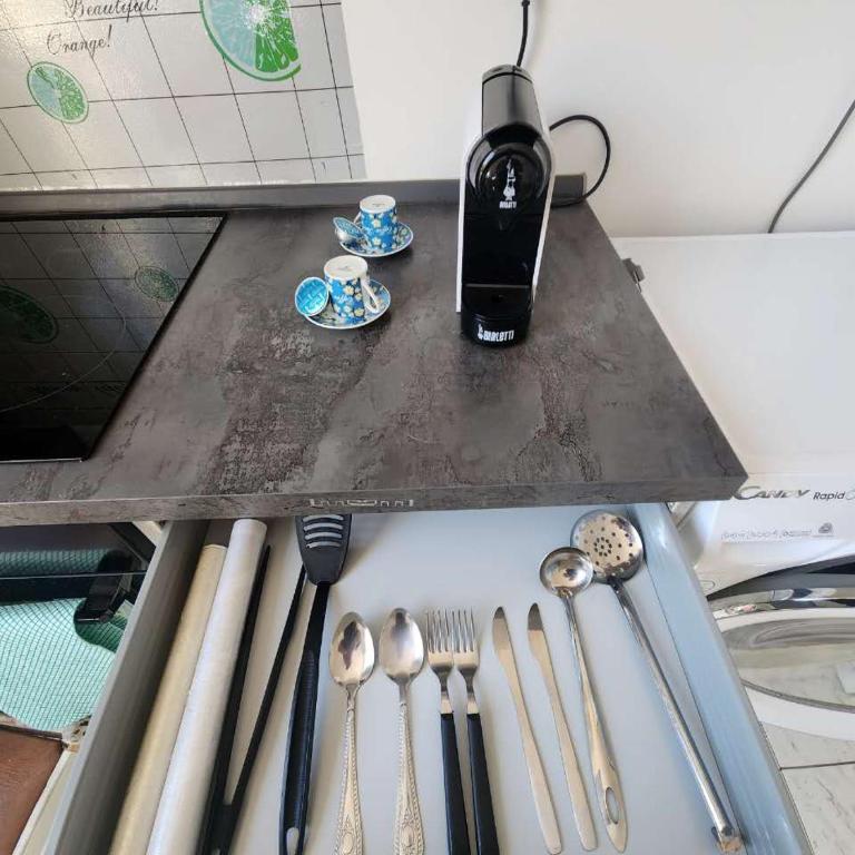 Roma termini Tina Ya B&B - Camera Queen Standard - 12