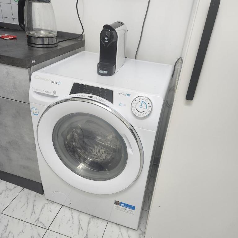 Roma termini Tina Ya B&B - Camera Queen Standard - 11