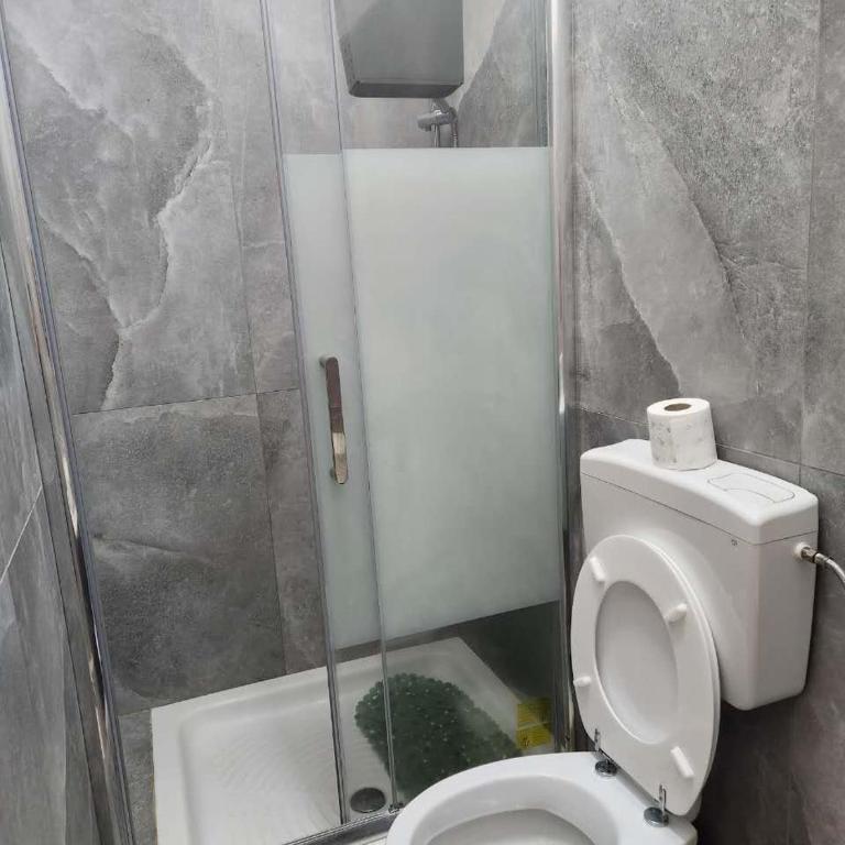 Roma termini Tina Ya B&B - Camera Matrimoniale Budget - 2