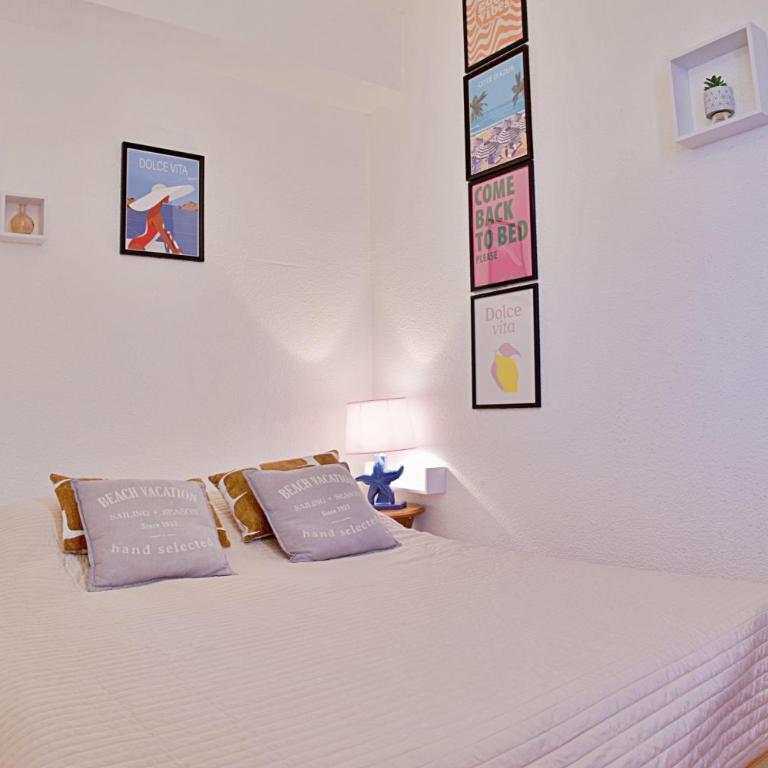 Sea view, terrace, and swimming pool in the heart of the Esterel - Appartement 2 Chambres - 14