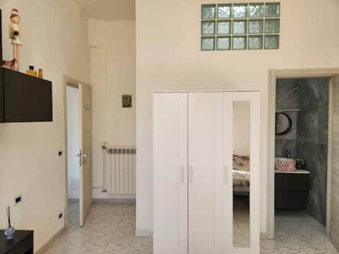 Roma termini Tina Ya B&B - Camera Matrimoniale Budget - 38