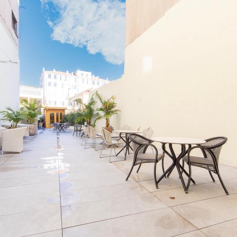Luxury Apartment - Central Cannes, near Beach & Palais - LRACANNES - BLOOM - Six-Bedroom Duplex Apartment with Private Pool, Hot tub, Sauna, and Terrace - 2
