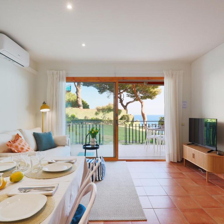 Seafront Views Apartment in Platja d'Aro - Apartamento - 16