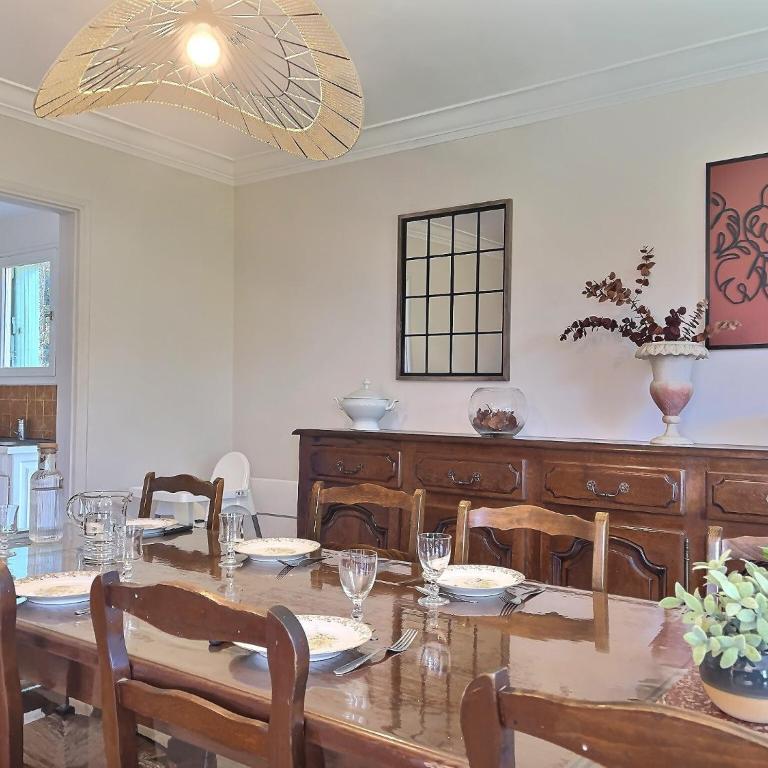 Les trois Pitchounes- Wifi- Piscine- Calme - Casa con 4 camere da letto - 10