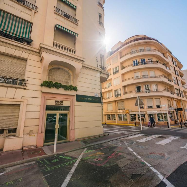 Cozystay 1097 Recently Renovated 2-Bedroom Apartment Cannes City Center - Apartment - 19