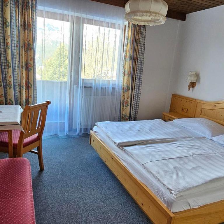 Frühstückspension Schönblick - Doppelzimmer mit Bergblick - 8