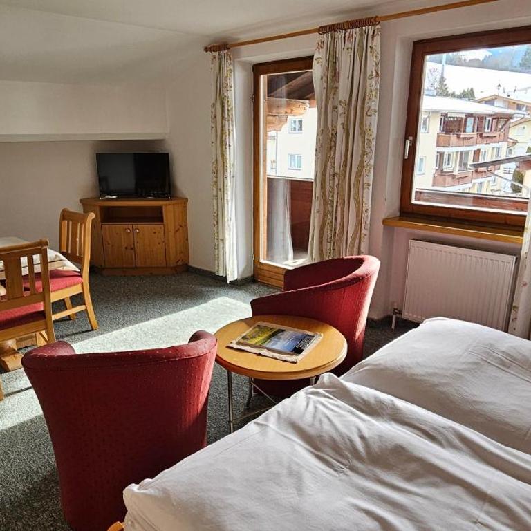 Frühstückspension Schönblick - Apartment mit 2 Schlafzimmern und Bergblick - 5