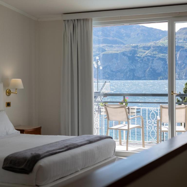 Hotel Excelsior Bay - Junior Suite con Vista Lago - 5