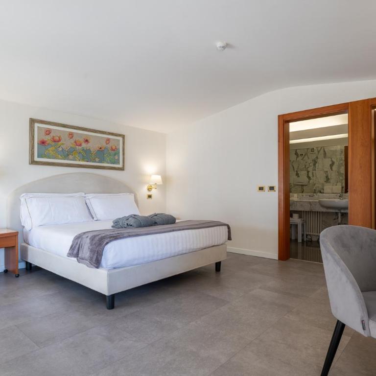 Hotel Excelsior Bay - Junior Suite con Terrazza e Vista Lago - 6