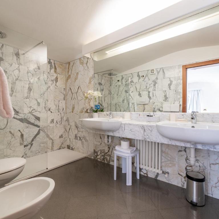 Hotel Excelsior Bay - Junior Suite con Terrazza e Vista Lago - 8