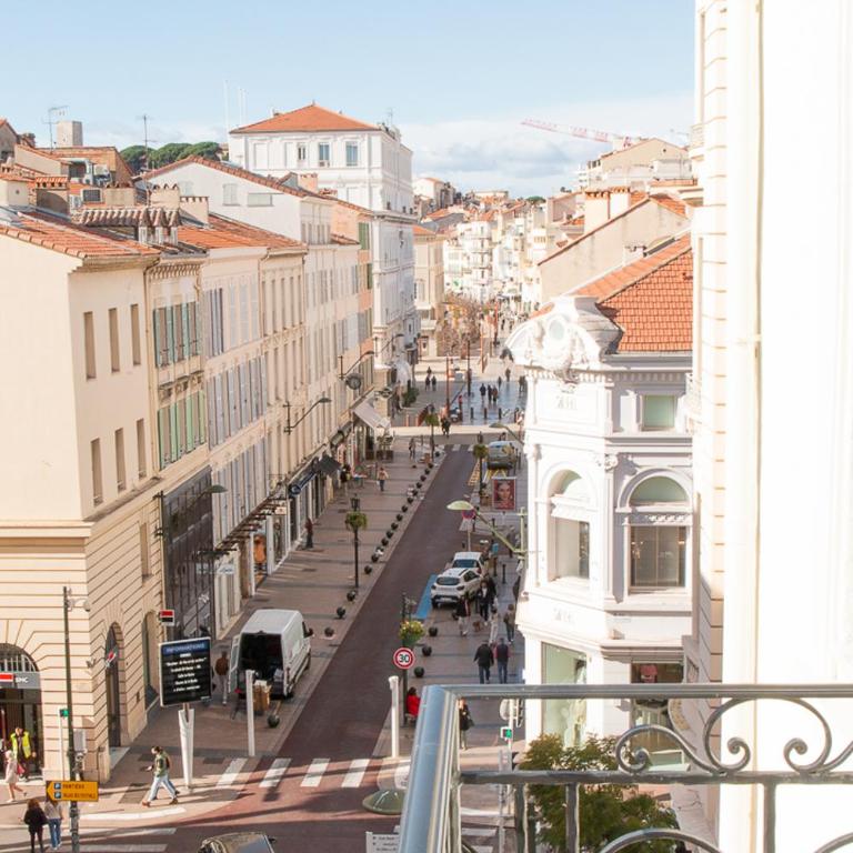 Luxury Apartment - Central Cannes, near Beach & Palais - LRACANNES - FREESIA - Appartement 4 Chambres avec Balcon - 11