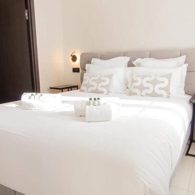 Luxury Apartment - Central Cannes, near Beach & Palais - LRACANNES - FREESIA - Appartement 4 Chambres avec Balcon - 15