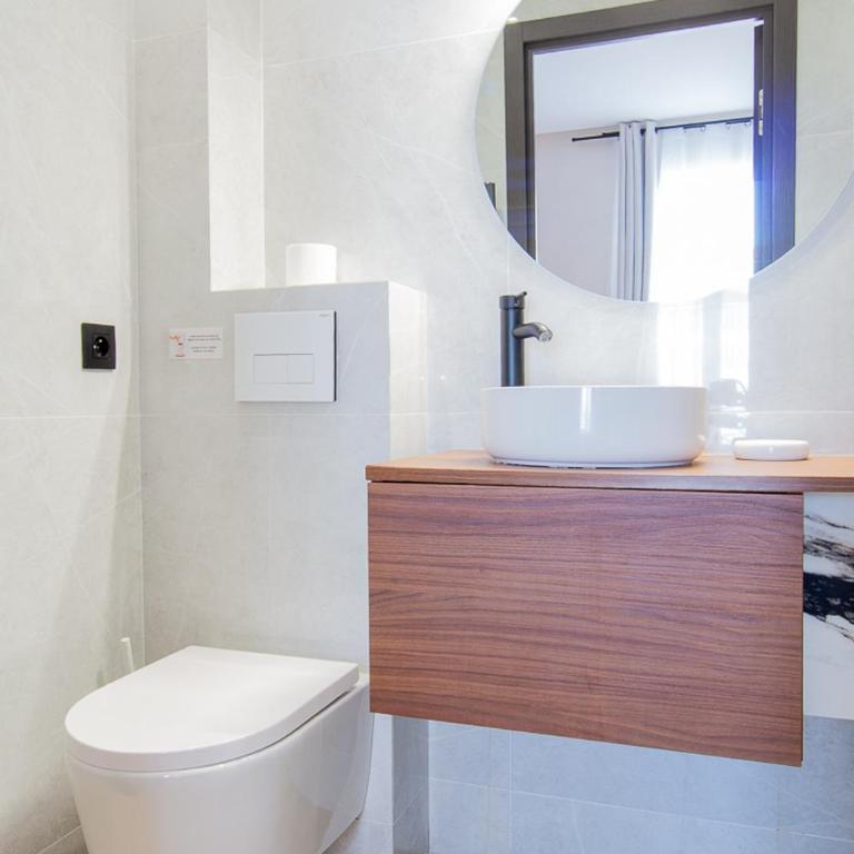 Luxury Apartment - Central Cannes, near Beach & Palais - LRACANNES - FREESIA - Appartement 4 Chambres avec Balcon - 3
