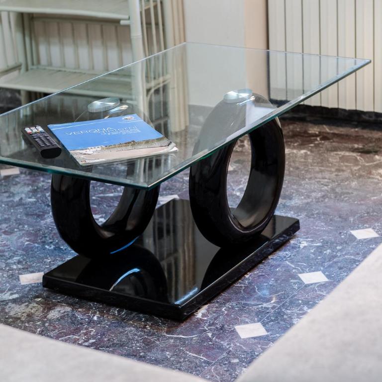 100m to Arena 3BR Luxury Stay Verona - Three-Bedroom Apartment - 27
