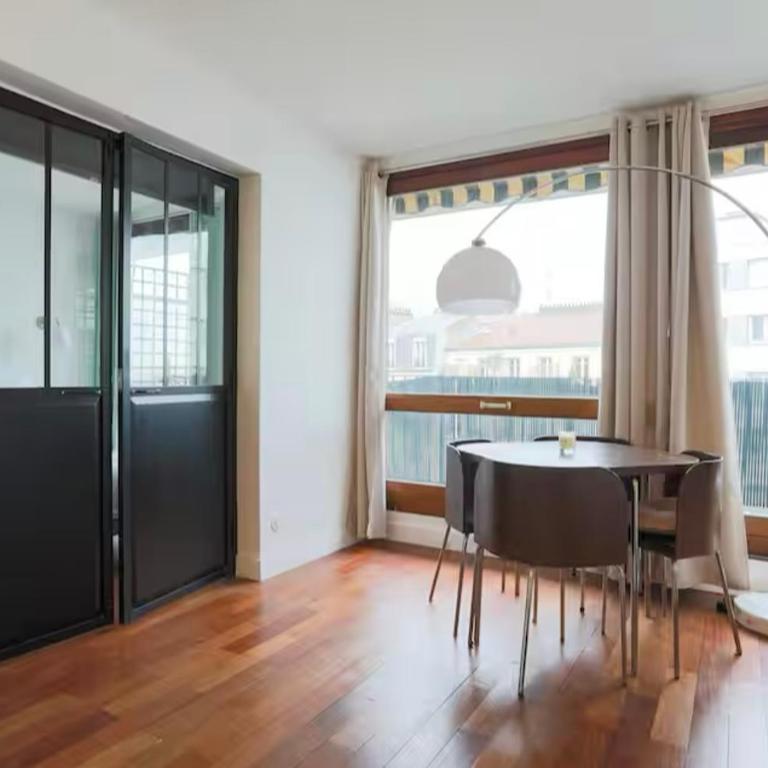 Charmant appartement rénové avec ascenseur et balcon Paris 14 - Appartement 2 Chambres - 2