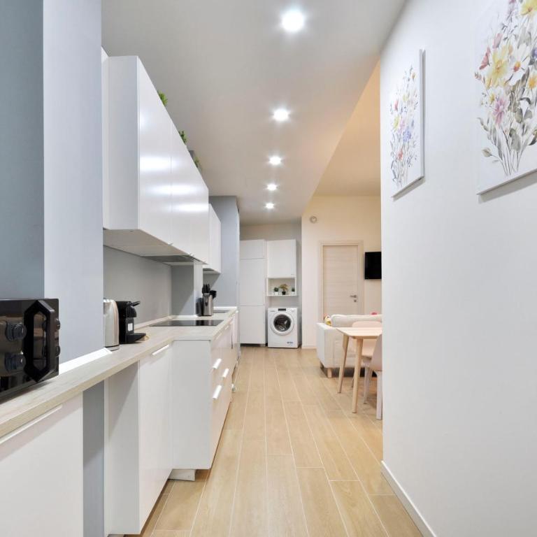 I-Host Como Luxury Apartment - Bianca - Appartamento con 3 Camere da Letto - 7