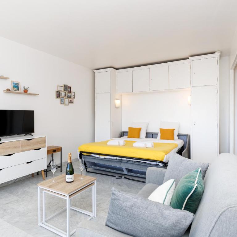 MontFleury YourHostHelper - Studio avec Terrasse - 15