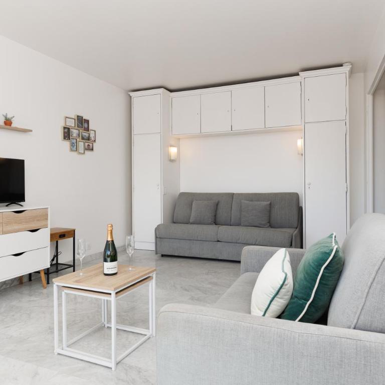 MontFleury YourHostHelper - Studio avec Terrasse - 9