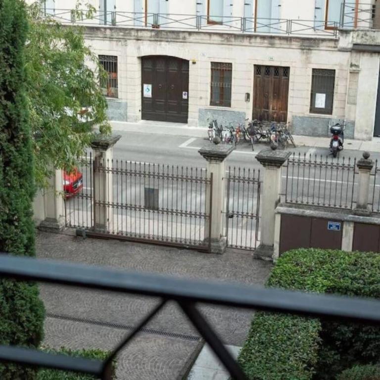 La Finestra Sul Civico Cinque - Two-Bedroom Apartment - 13