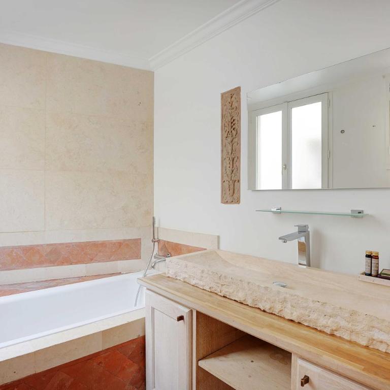 Sumptuous Apartment - 4CH 8P - Champs ElysÃ©ees - Appartement 4 Chambres - 24