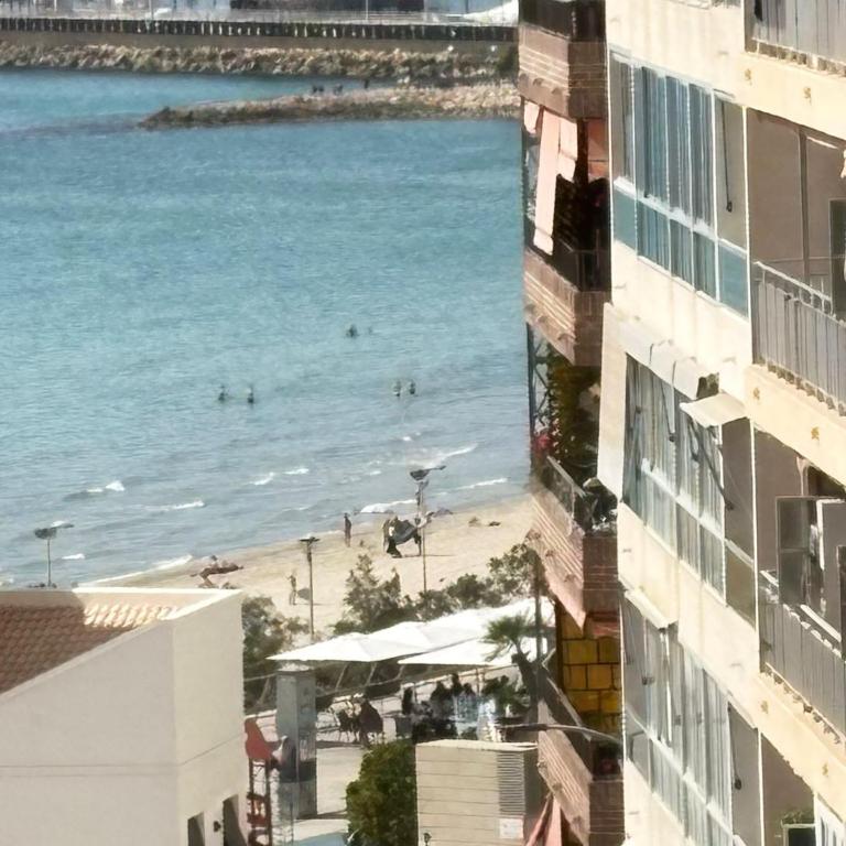 Sea view apartment Postiguet - Two-Bedroom Apartment - 15