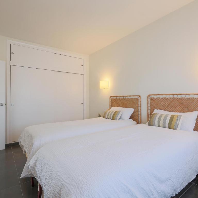 Seafront Views Apartment in Sant Antoni - Apartamento de 2 dormitorios - 20