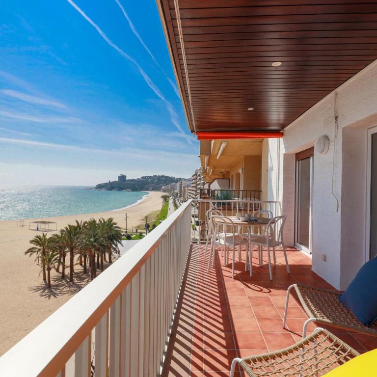 Seafront Views Apartment in Sant Antoni - Apartamento de 2 dormitorios - 26