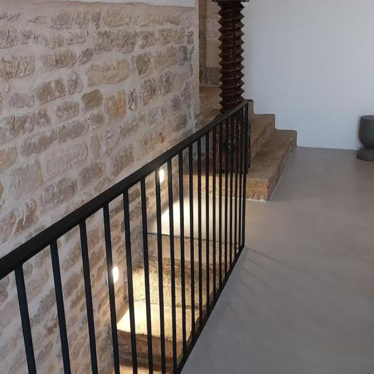 Maison de luxe au coeur du village de Gordes avec bassin intérieur - Casa con 3 Camere da Letto - 25