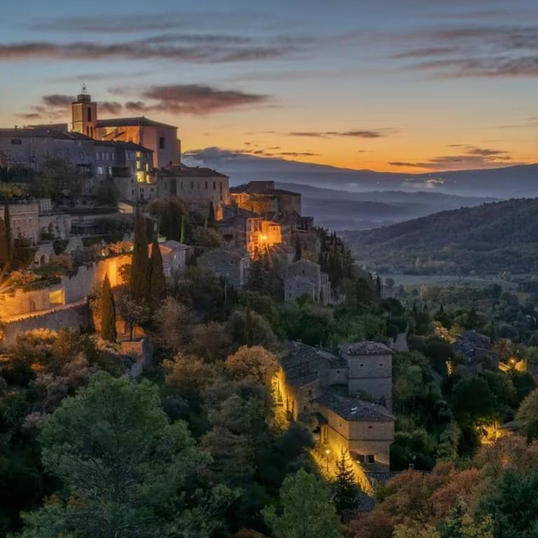 Maison de luxe au coeur du village de Gordes avec bassin intérieur - Casa con 3 Camere da Letto - 62