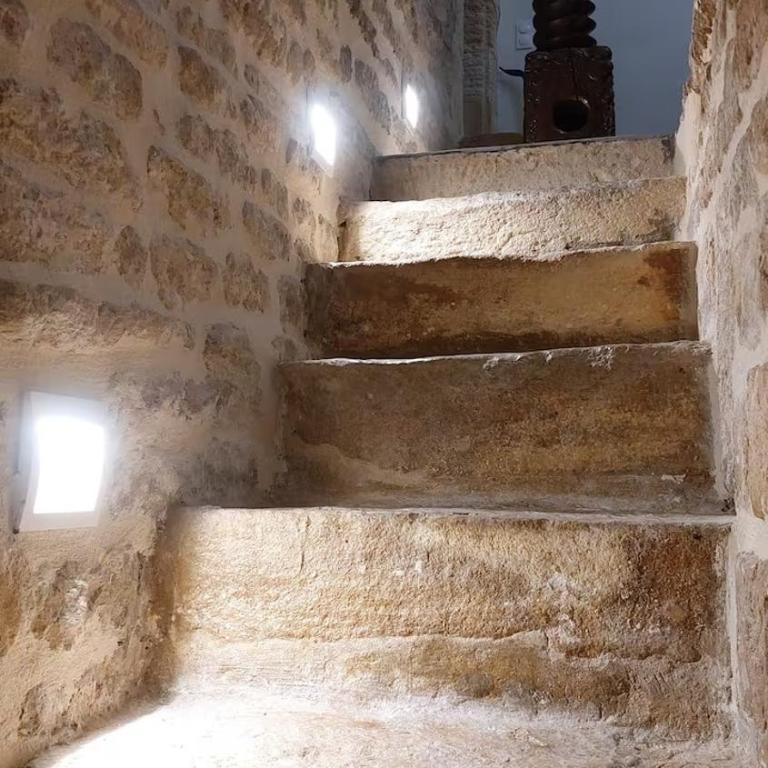 Maison de luxe au coeur du village de Gordes avec bassin intérieur - Casa con 3 Camere da Letto - 33