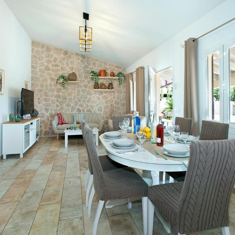 Owl Booking Villa Madrave - Families and Friends - Villa Superior - 13