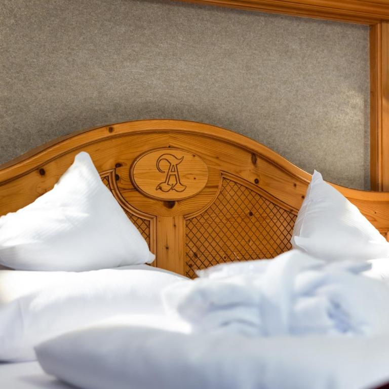 Hotel Alpenrose - Doppelzimmer mit Balkon - 1