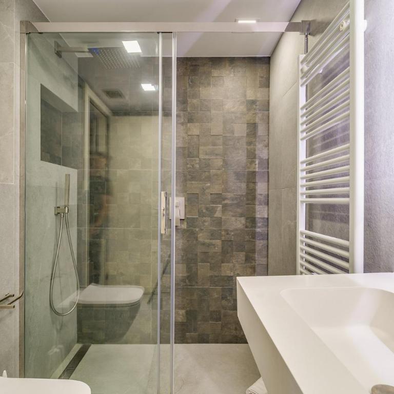 GuestReady - Sea view apartment with terrace - Three-Bedroom Apartment - 19