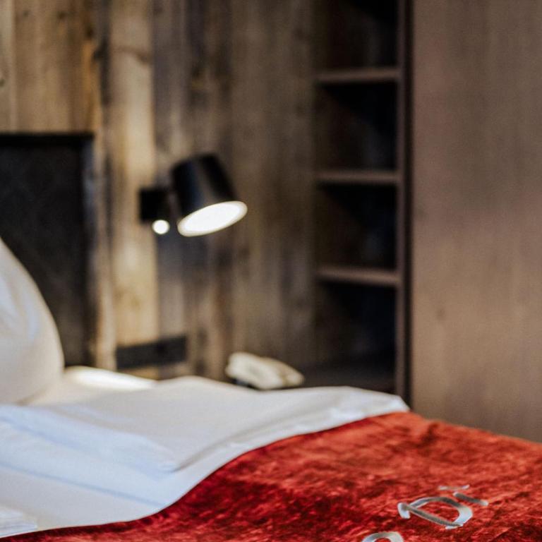 Hotel Alpenrose - Deluxe Doppelzimmer mit Balkon - 1