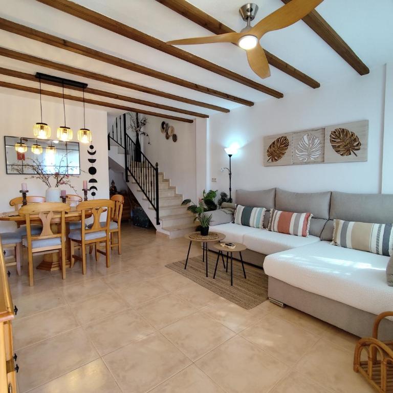 Beautiful home with terrace in Gran Alacant R36 by Novadesta - Two-Bedroom House - 3