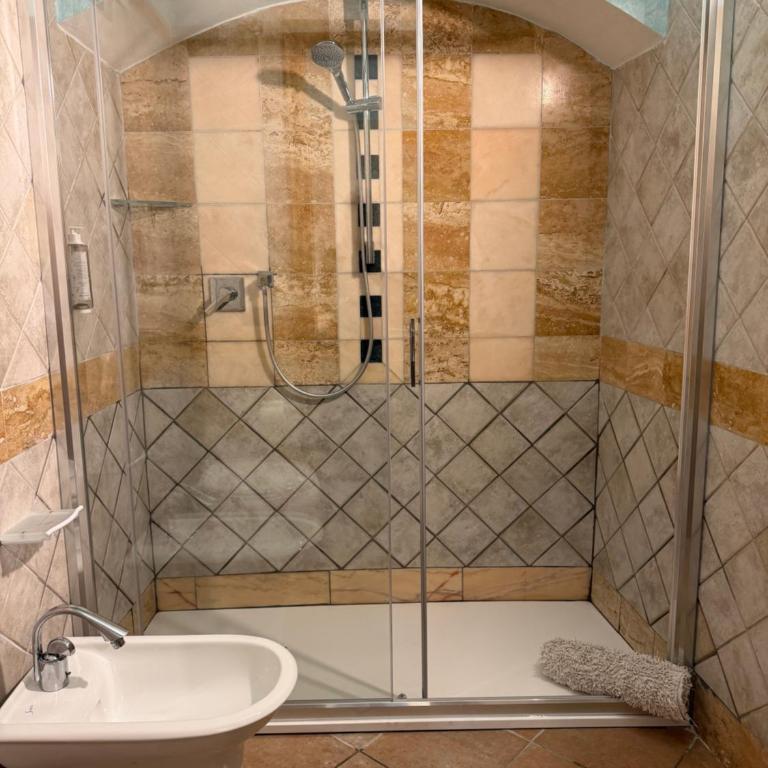 Bed & Breakfast Casale Gregoriano - Quadruple Room - 6