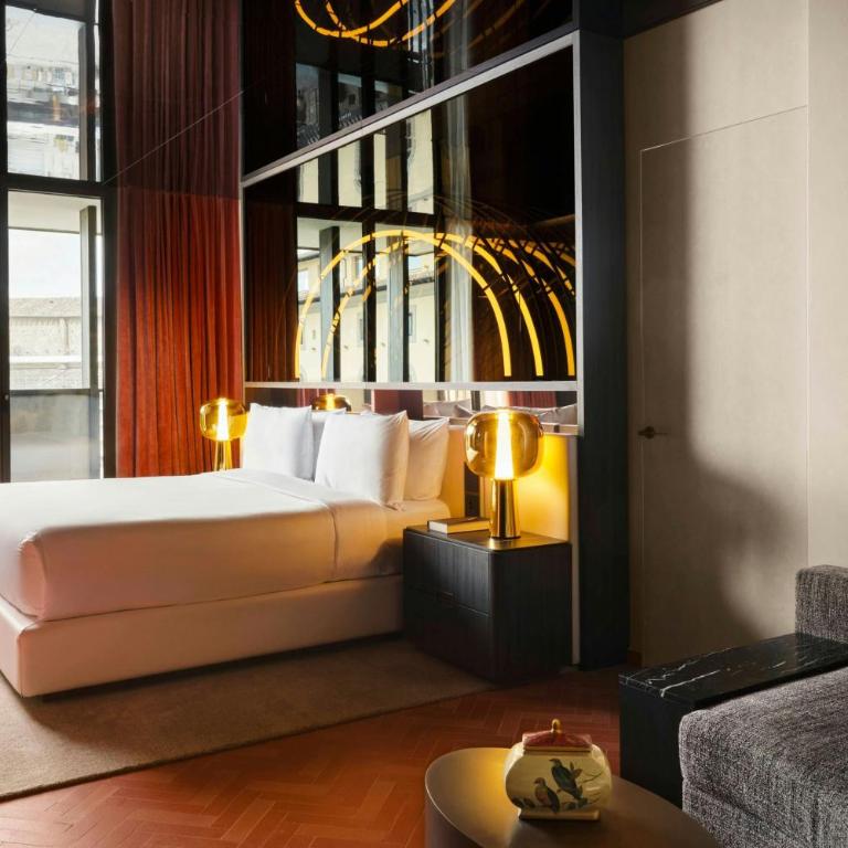 W Florence - Penthouse Signature King Suite with Duomo View and Terrace - 11