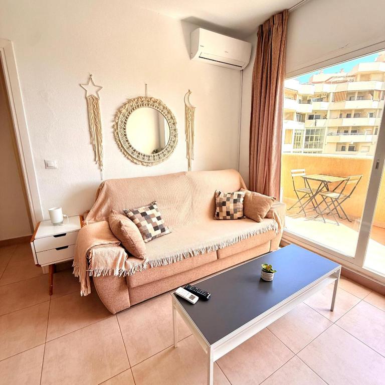 Benalbeach Apartment with Sea & Garden View - One-Bedroom Apartment - 45