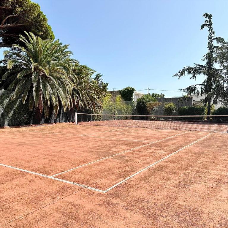 Parc Vélusine - T2 lumineux, 4 couchages, clim, terrasse, parking, 2 piscines&tennis - One-Bedroom Apartment - 14