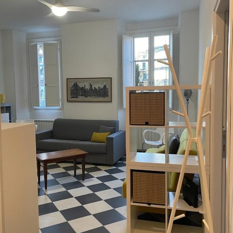 INEJA In the heart of Oneglia, within walking distance of the sea - Appartamento con 1 Camera da Letto - 6